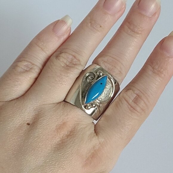 Vintage Boho Native Alpaca Silver Blue Turquoise Chunky Wide Statement Ring - Picture 7 of 10